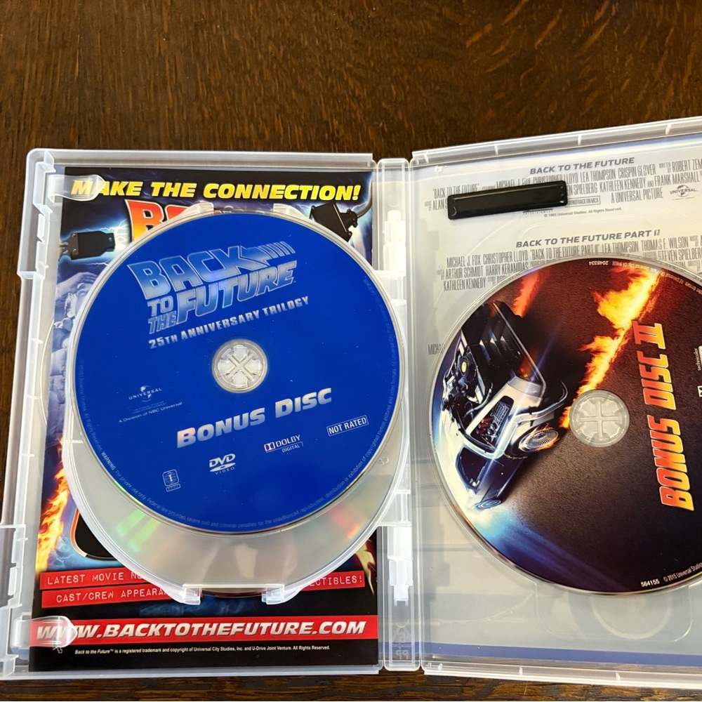 Back to the Future 30th Anniversary Trilogy Blu-ray - Picture 5 of 5